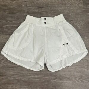 Giocam White Cotton Crochet Lace Boho Shorts Shirred Waist Wood Beads Pocket XS